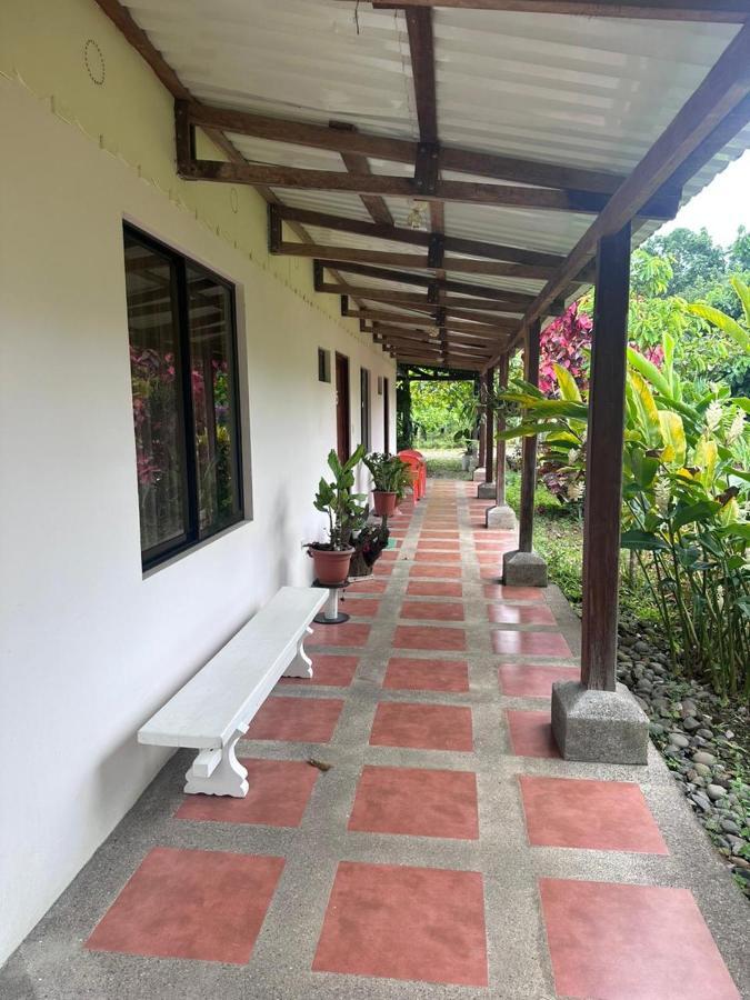 River Side Lodge Horquetas Exteriör bild